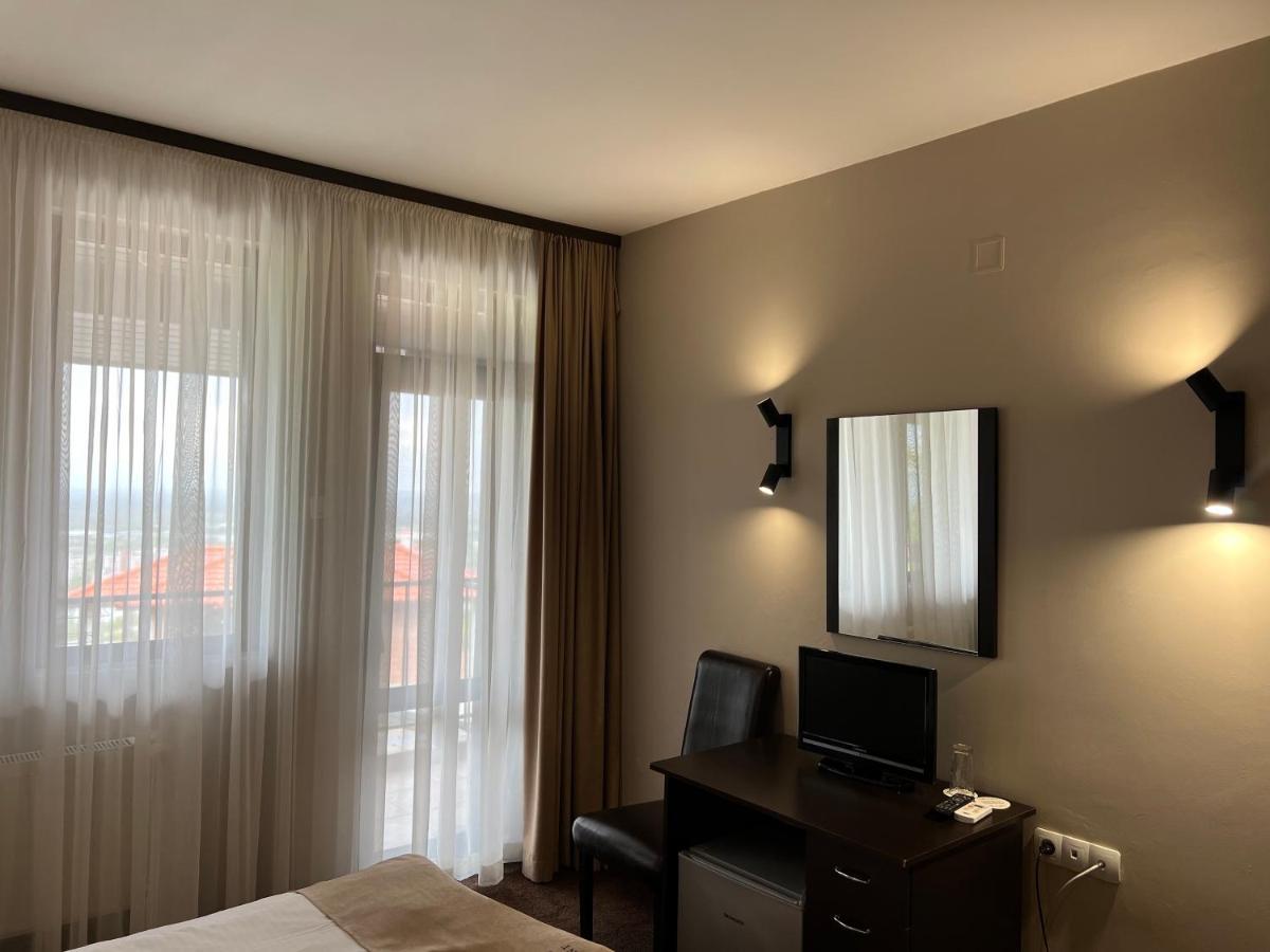 Chiflika Family Hotel Asenovgrad Ngoại thất bức ảnh